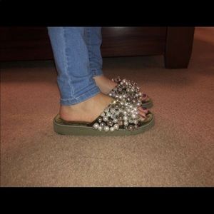 Zara basic sandals slides size 9 fits 8.5